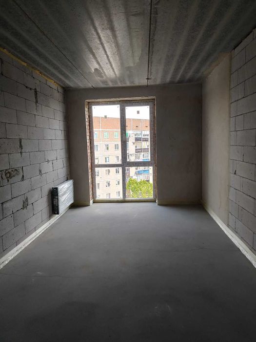 Однокімнатна в зданому БУДИНКУ!!!