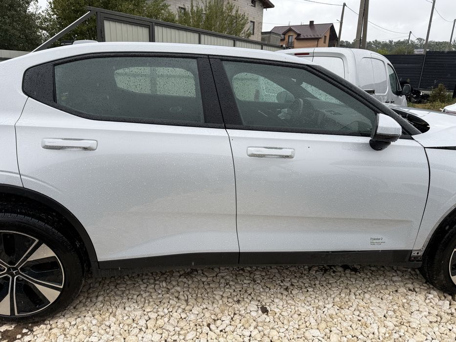 Polestar 2 Полестар двері