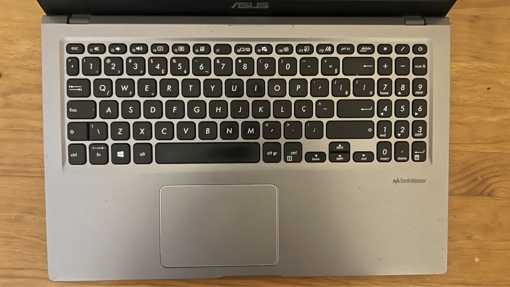 Notebook ASUS X515E – 128GB SSD – ligando, mas com defeito na tela