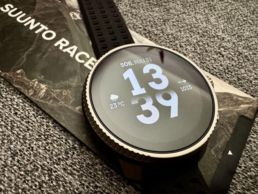 SUUNTO Race titanium