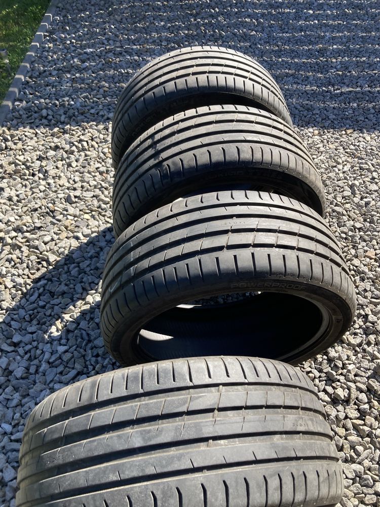 Opony Nokian 245/40 18