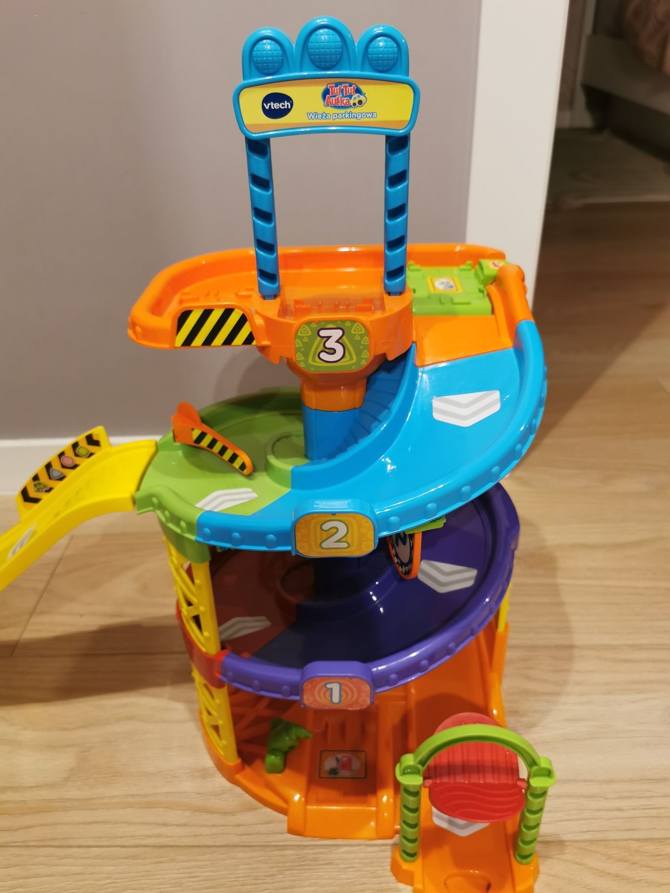 Wieża parkingowa Tut Tut Vtech