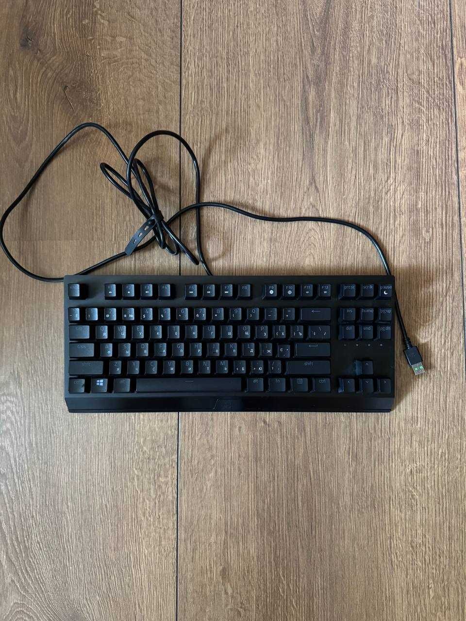 Продам клавіатуру Razer BlackWidow V3 TKL