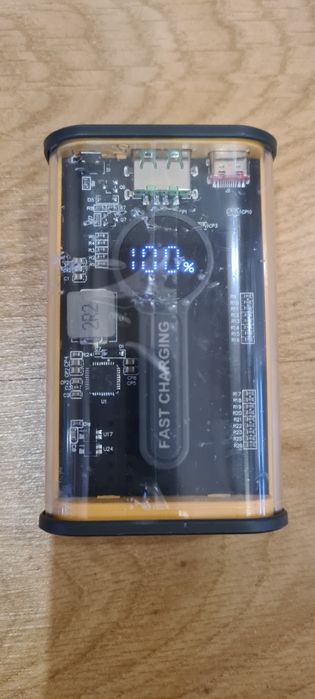 Повербанк 21700 Samsung 10000Mah. Качественный, маленький, крутой