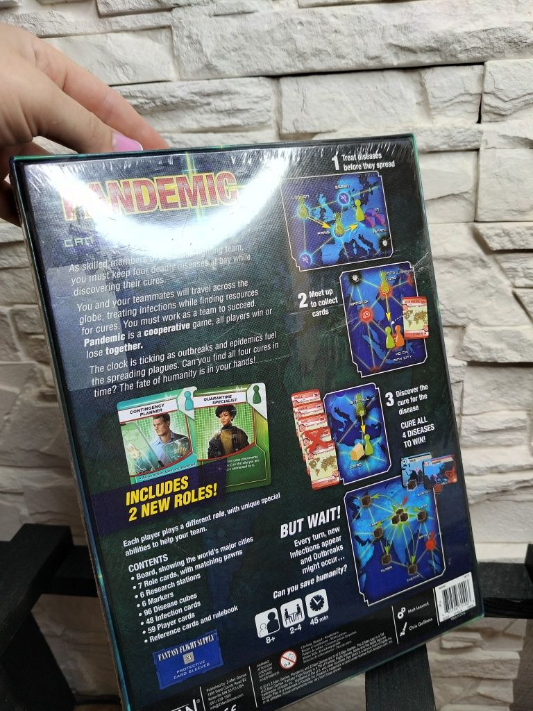 Оригінальна настільна гра Pandemic Пандемія
