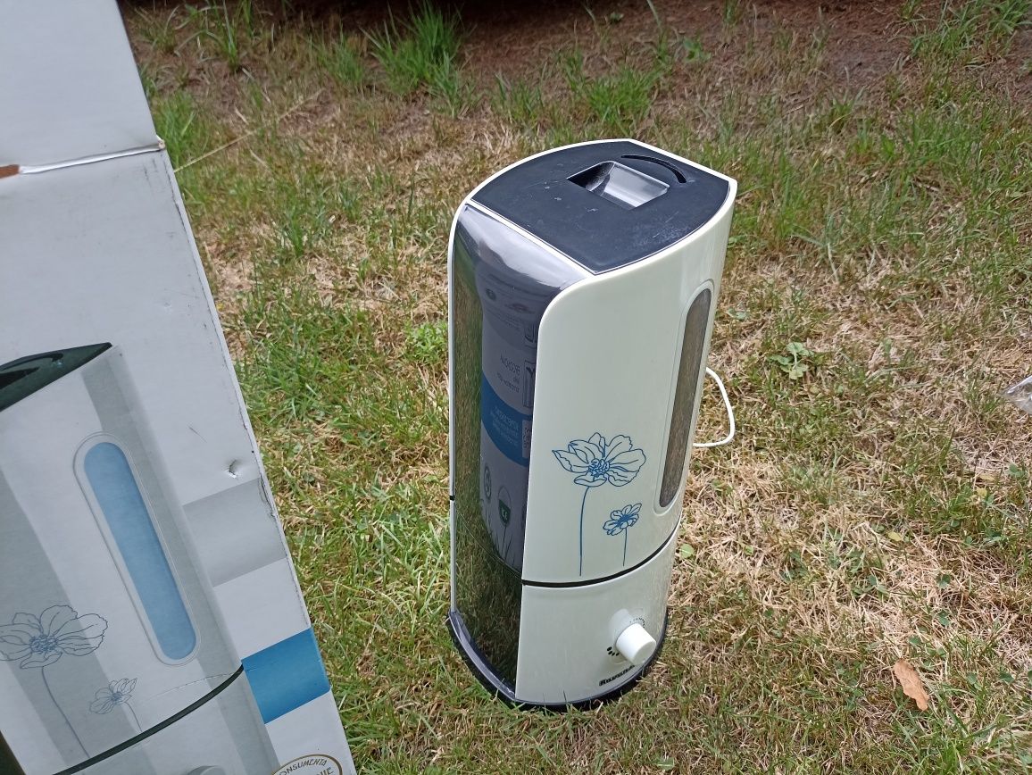 Nowy ultradźwiękowy nawilżacz powietrza firmy ravason