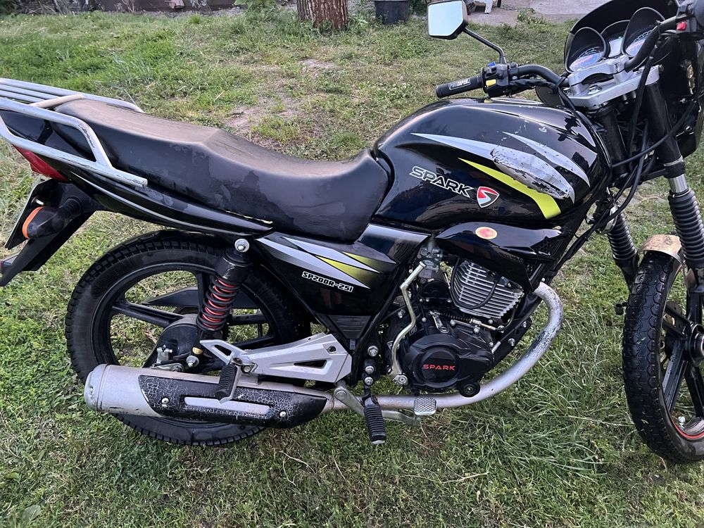 Spark 200r25i в хорошому стані