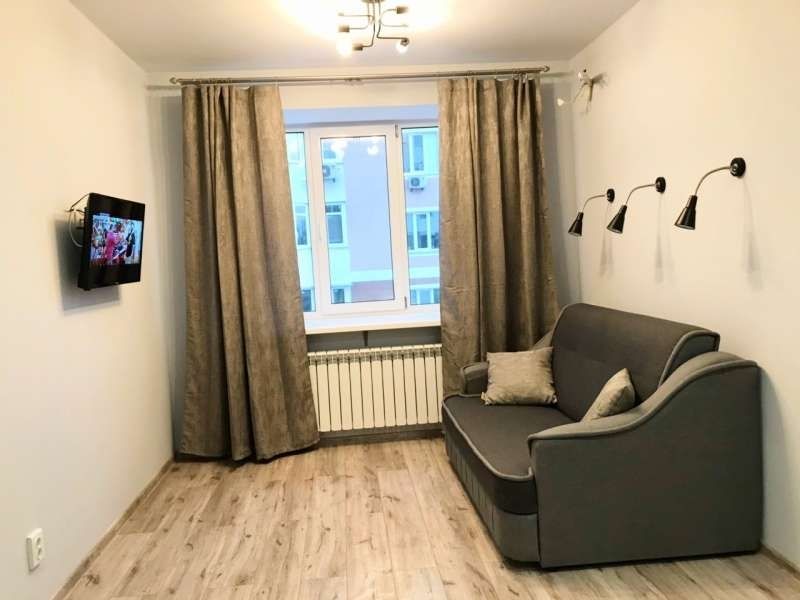 Подобово нова квартира у комфортному комплексі! Кондиціонер!