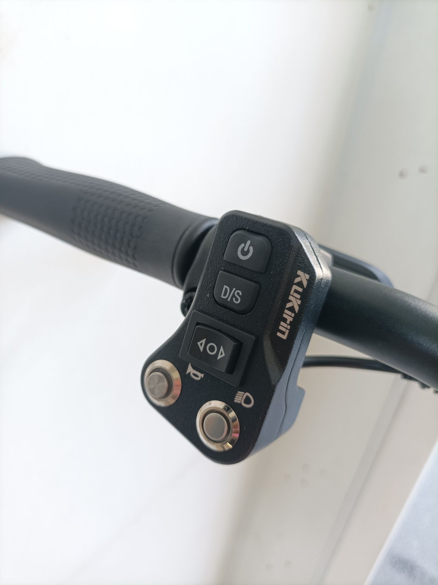 Електросамокат Kukirin G3 pro