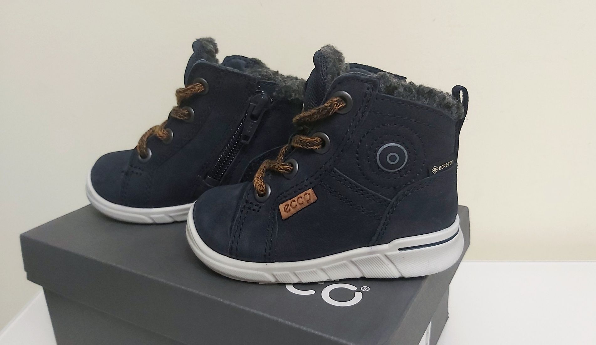 Ecco First теплые ботинки зима еврозима с GoreTex 19 р