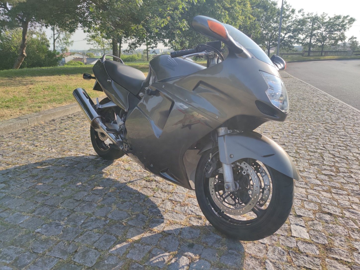 Honda CBR 1100XX Imaculada