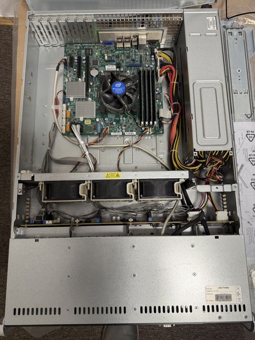 Serwer Actina Rackk 2U z płytą główną SUPERMICRO MBD-X11SSL-CF-B