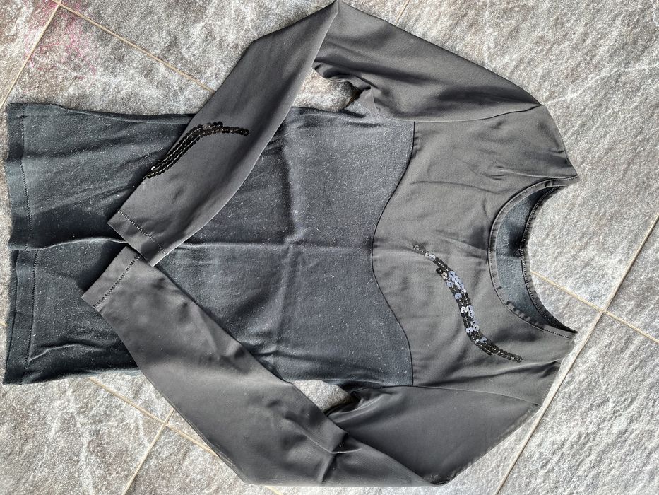 Блуза із рукавами із сітки