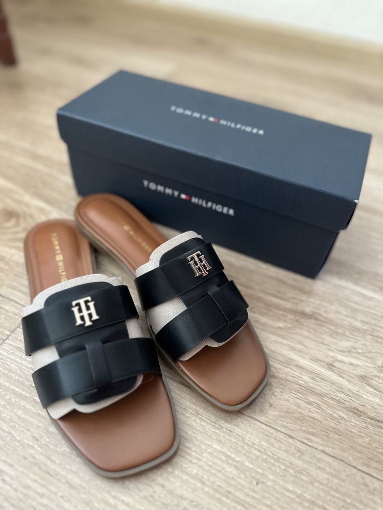 шльопанці tommy hilfiger нові