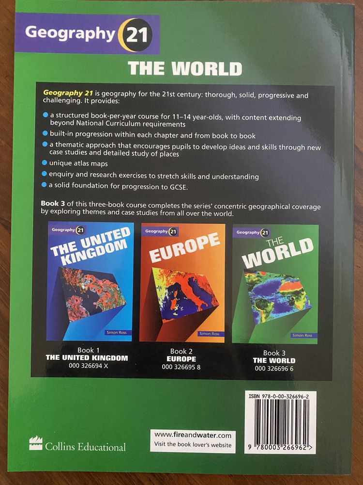 The World - książka po angielsku