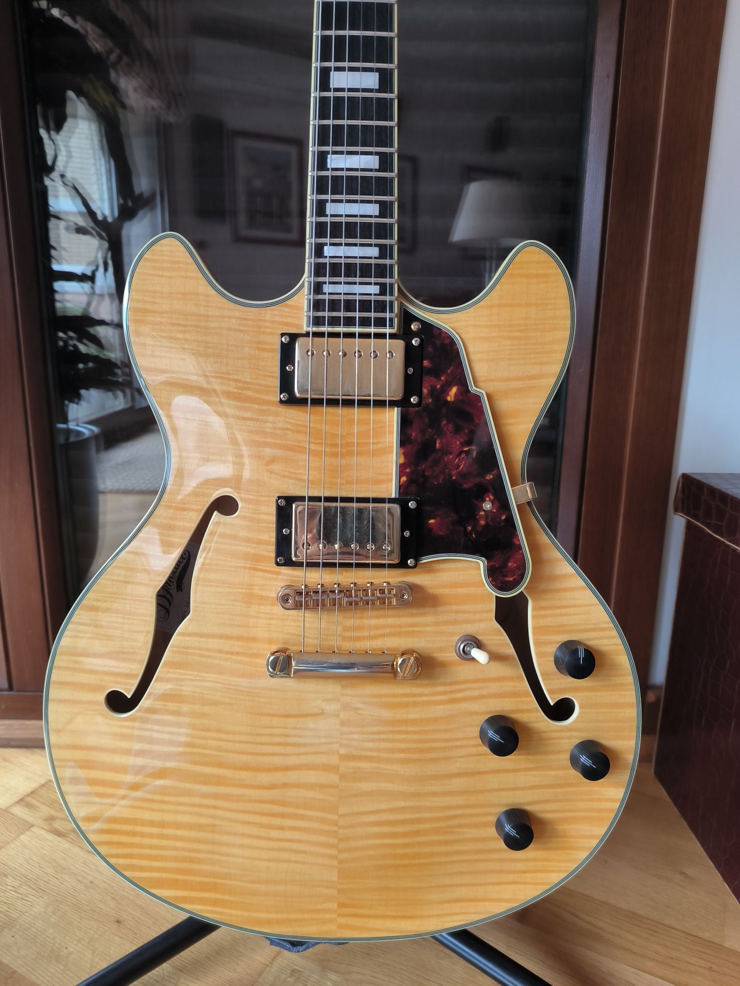 D'angelico Excel DC Vintage Natural