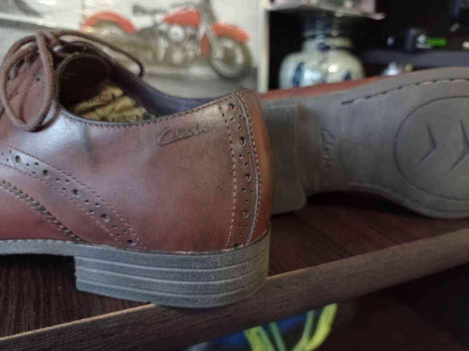 Взуття чоловіче шкіра 41 розмір