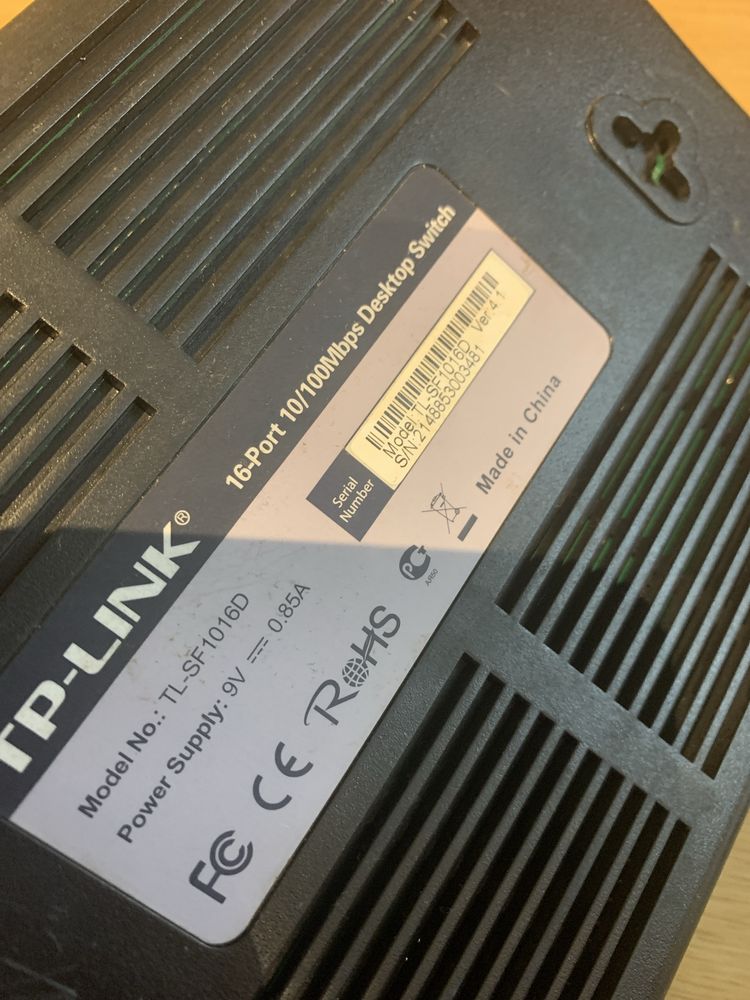 Switch TP-link TL-SF1016D 16-port 10/100Mbps desktop