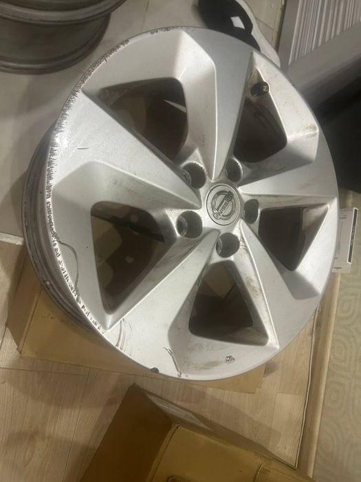 Оригінальні диски Nissan Caskal