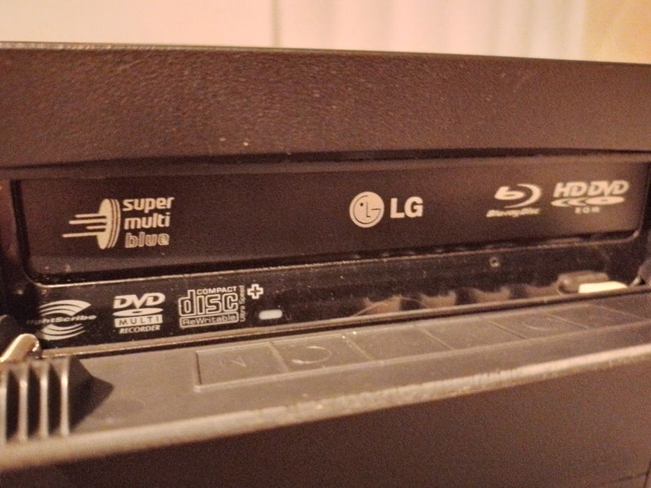 Computador e Monitor 19" Wide ASUS