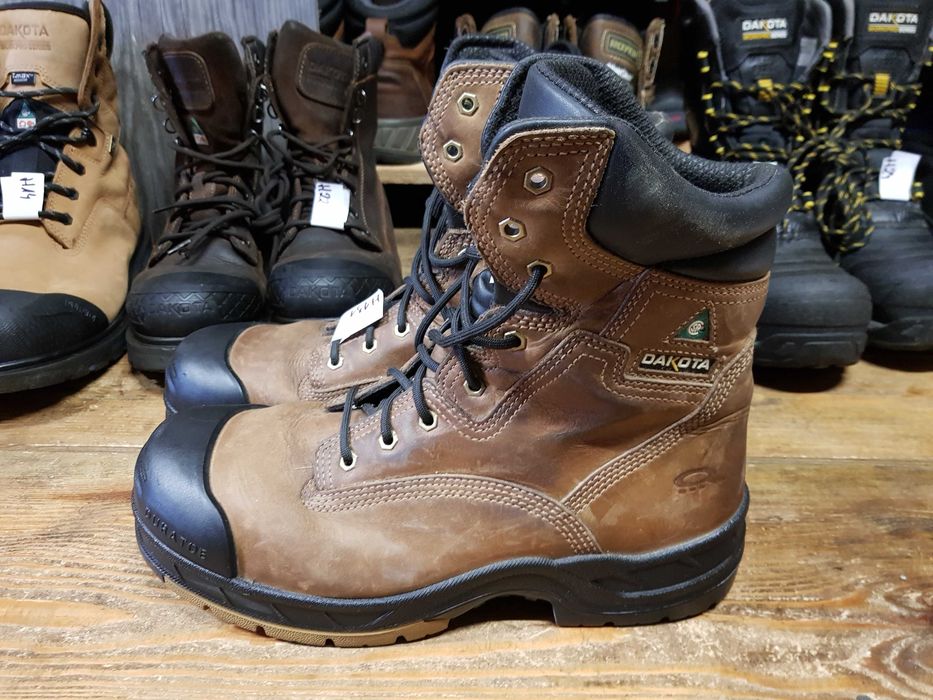 Buty robocze DAKOTA rozm 45 wkł 30 cm S3