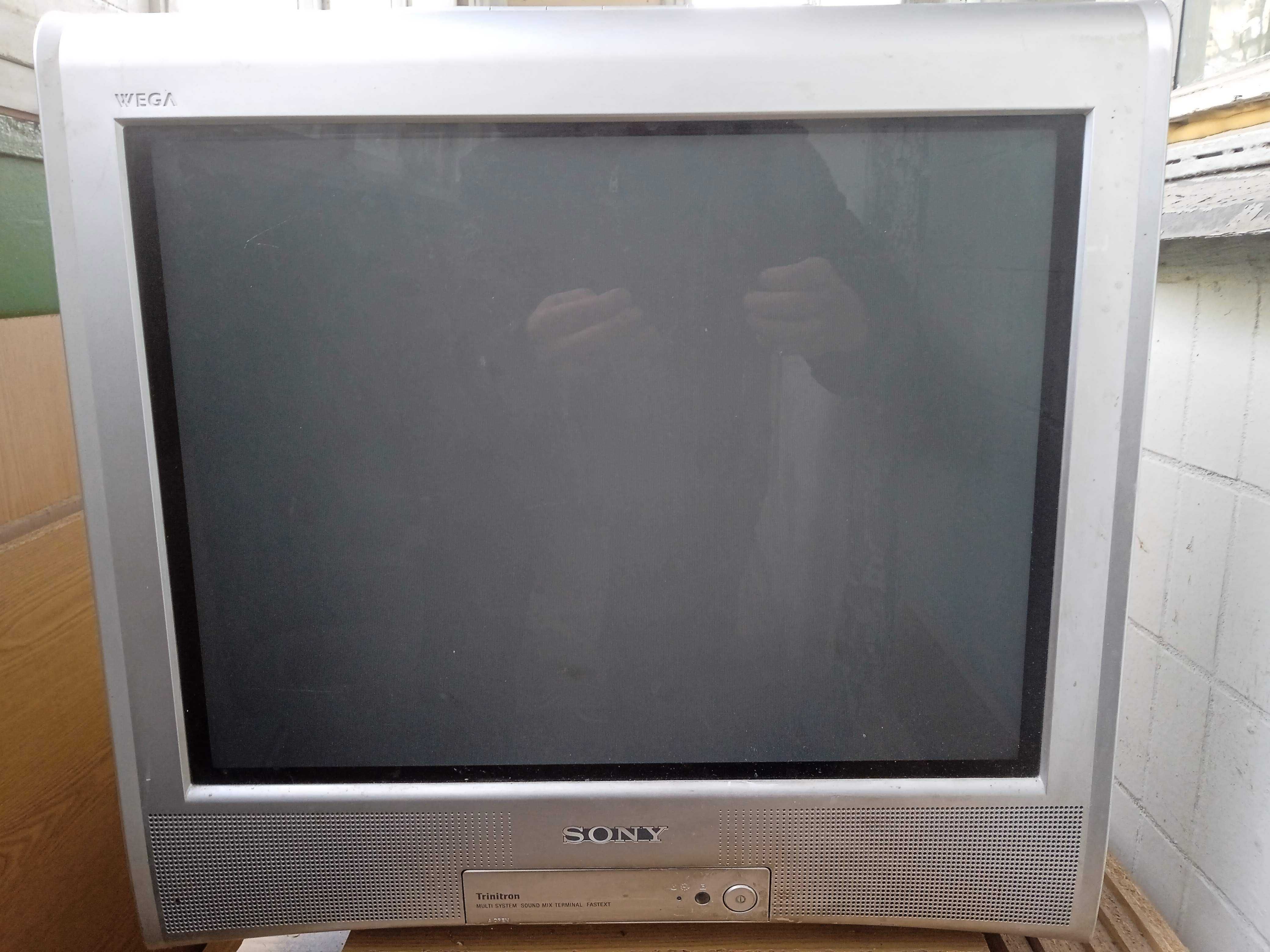 Телевізор SONY Trinitron KV-BZ21M71 Зроблено в Малайзії