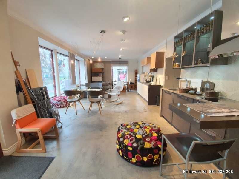 Sprzedam  lokal z ogromnymi witrynami Centrum-Pl.Kościuszki Wrocław