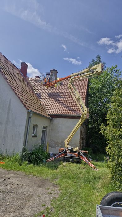 Podnośnik koszowy na gąsienicach 19h