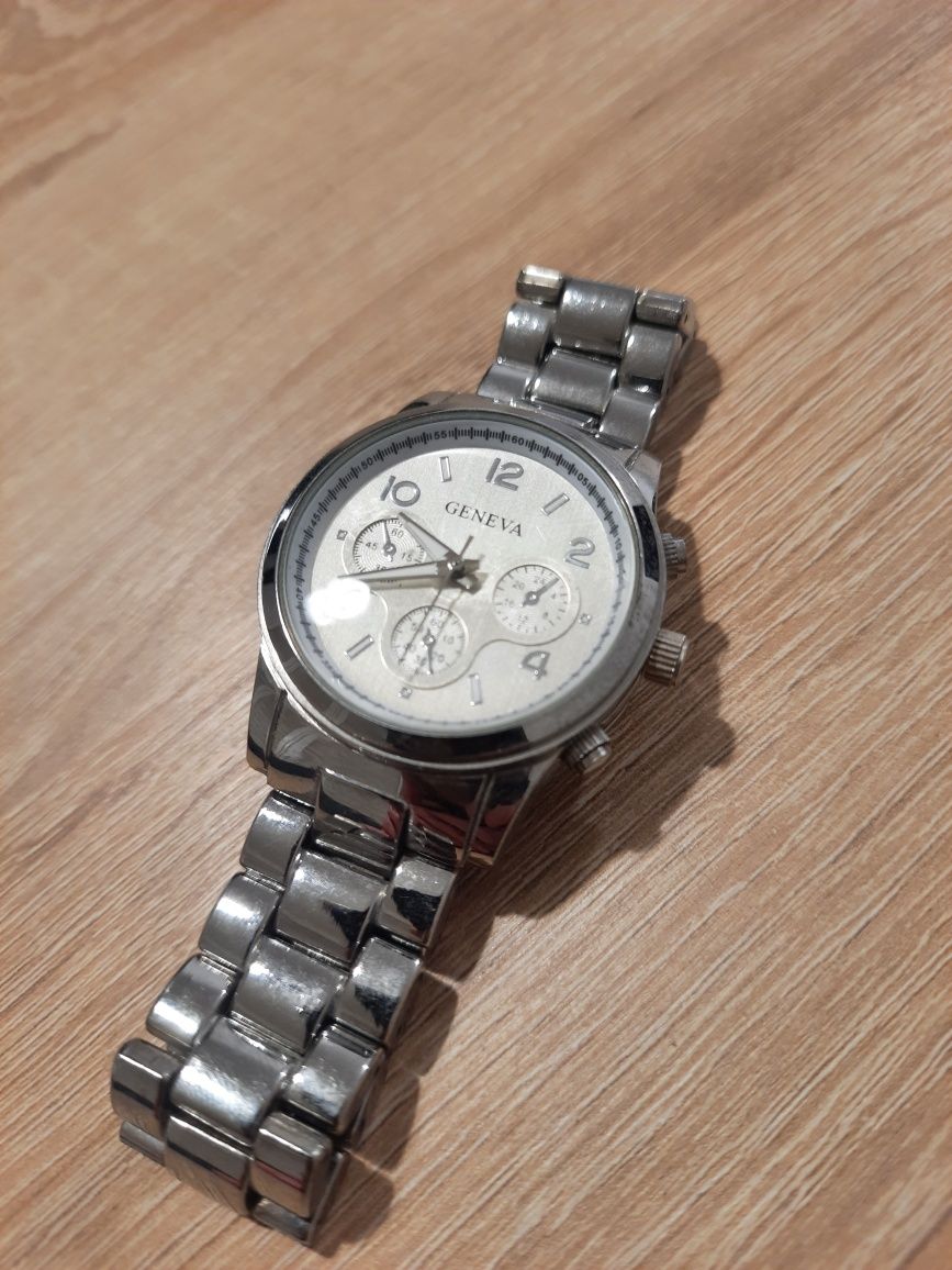 Zegarek Geneva wskazówkowy na bransolecie srebrny elegancki NOWY