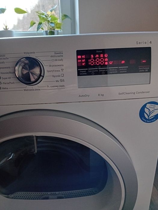 Сушильна машина Bosch WTN86201. Тепловий насос. 8 кг