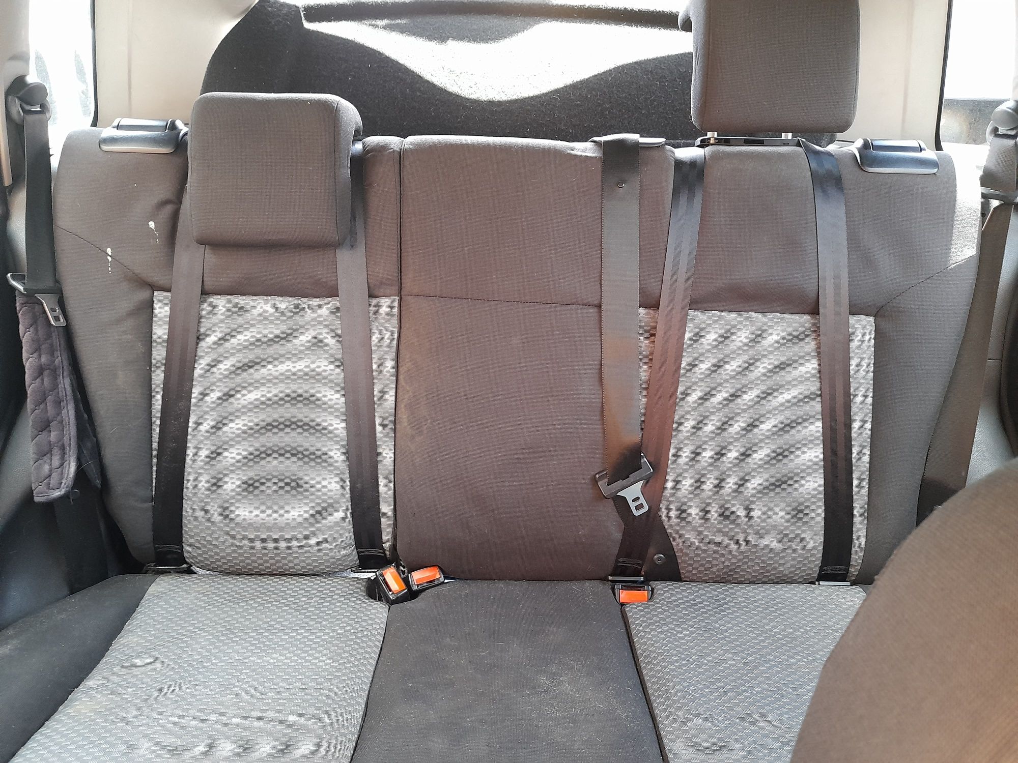 Vende-se Ford Fusion 2004 Caixa Automatica  1.4 D.c.i para peças