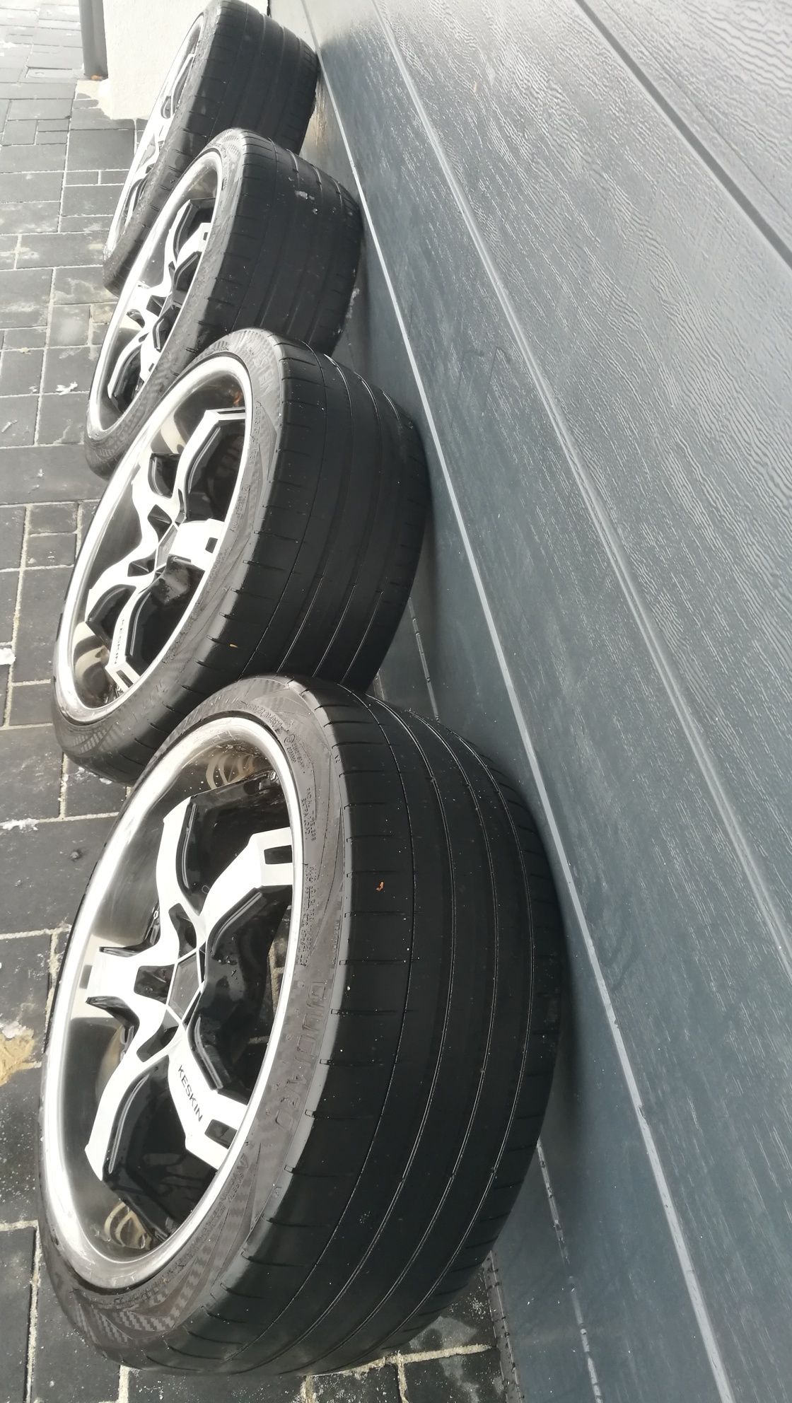 Koła Alufelgi Keskin R20 Mercedes Audi Volkswagen Seat 5x112 245/35