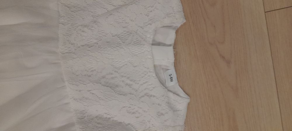 Nowa sukienka koronkowa na chrzest 3-6, 62-68 rękaw haft koronka