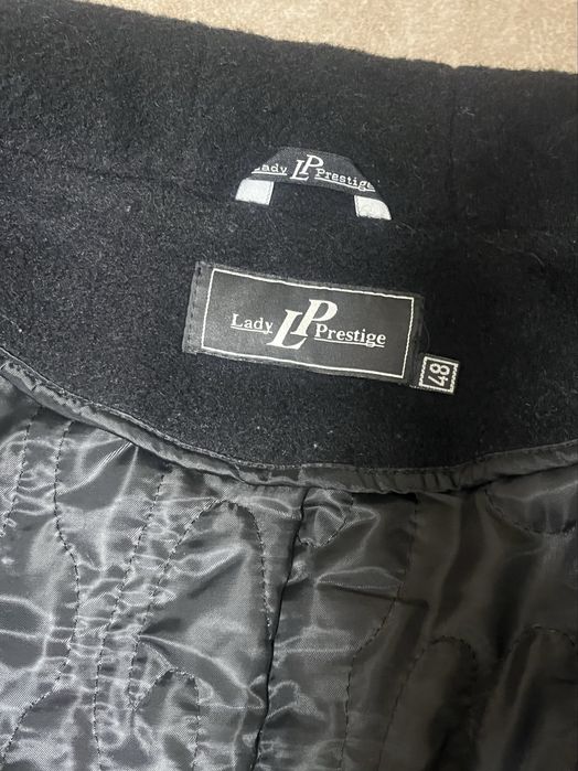 Пальто, зимове, осінне, чорне.