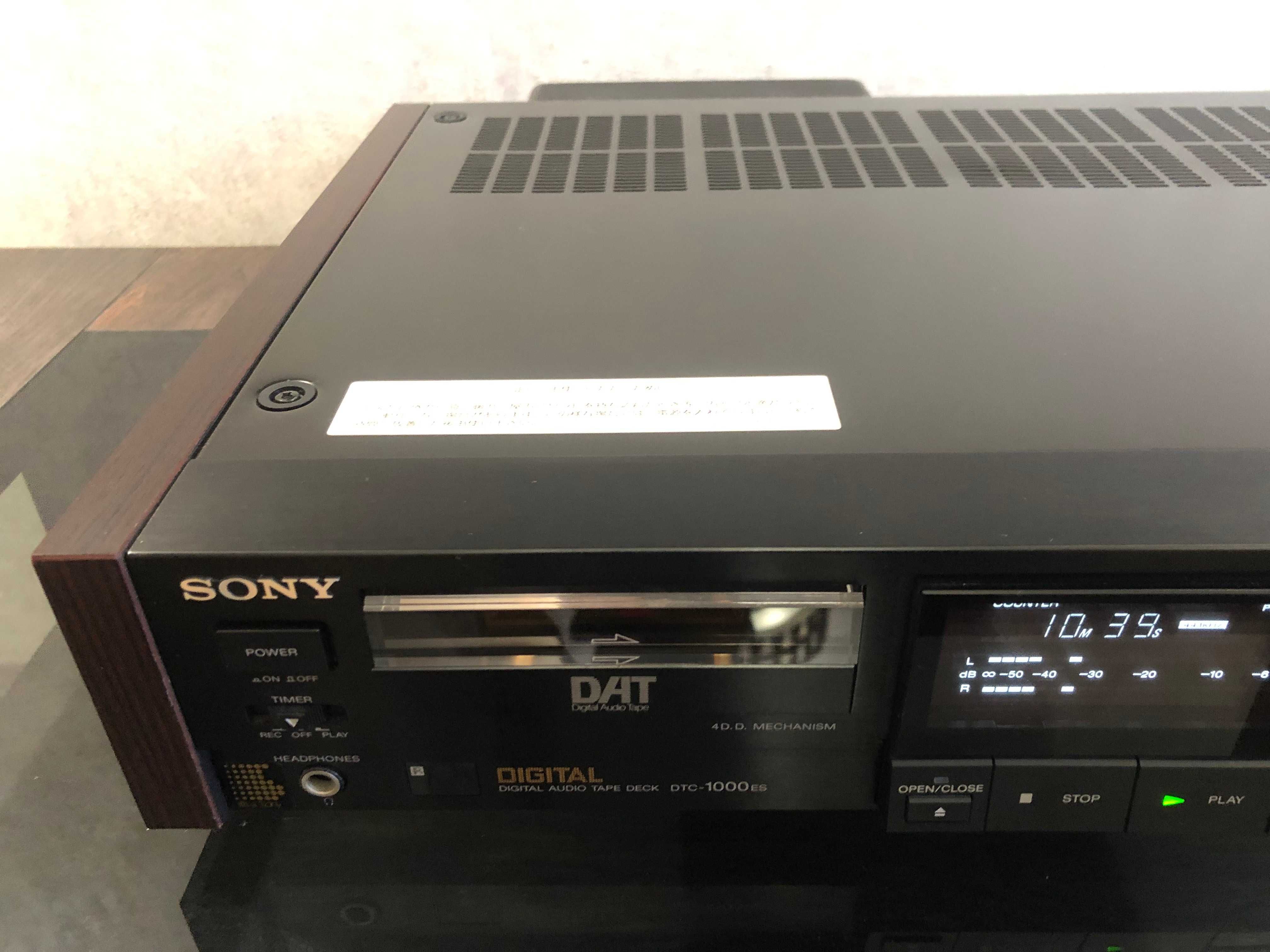 DAT магнитофон SONY DTC-1000ES