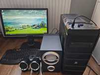 Komputer stacjonarny + głośniki + monitor