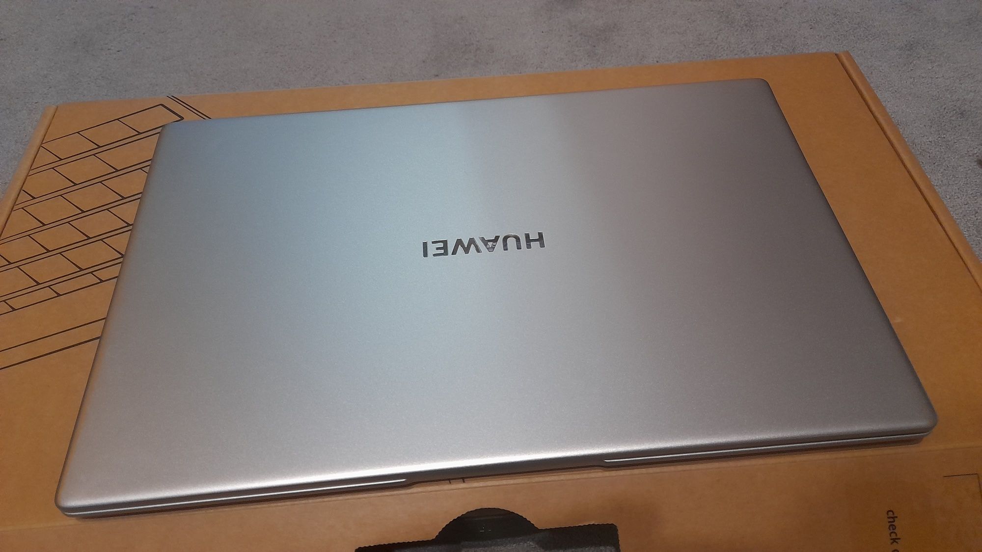 huawei matebook D15