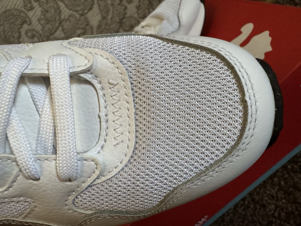 Кросівки Puma 37,5 розмір  4,5 устілка 23, 5 см
