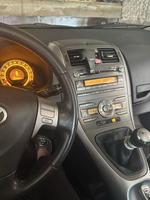 Toyota Auris 2.0