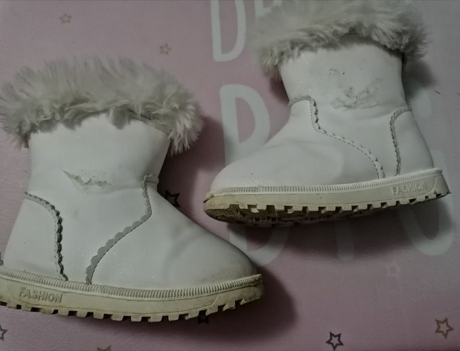 Botas para bébé menina
