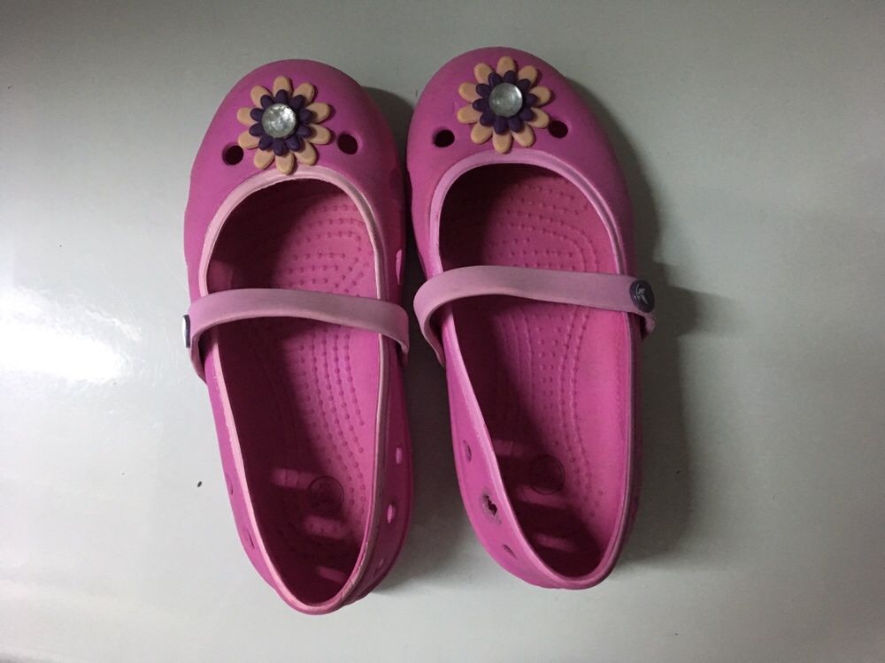 Sabrinas CROCS baratas