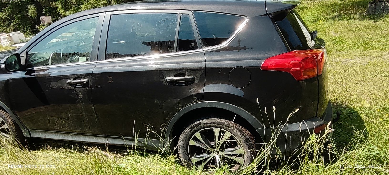 Toyota RAV4 2015 uszkodzona
