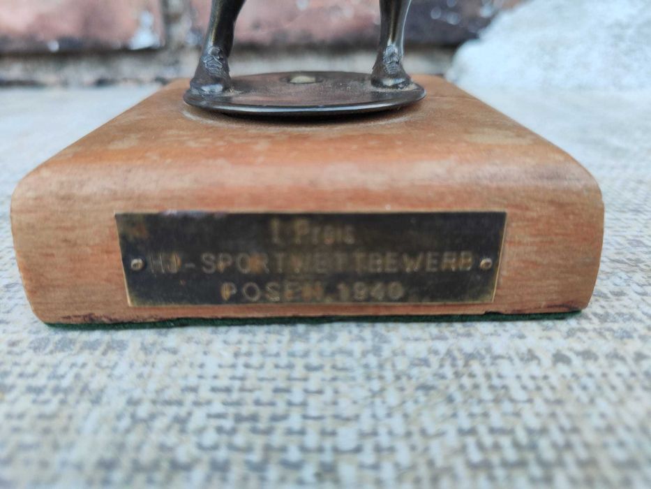 Statuetka sportowa- Poznań 1940- unikatowa pamiątka historyczna