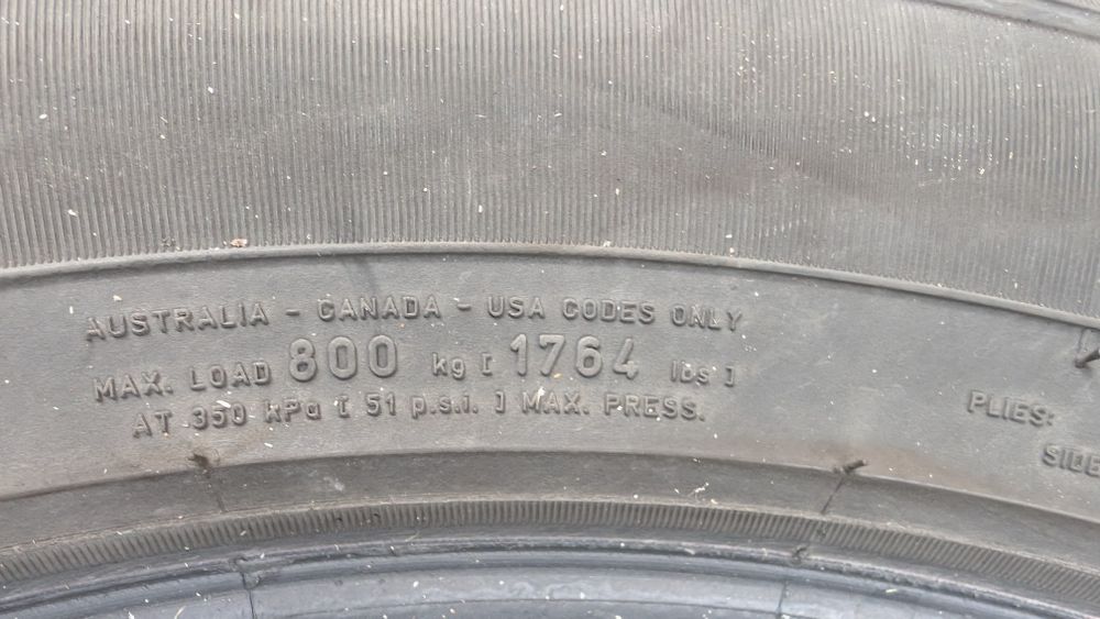 Letnie 235 55 R18 4 sztuki  za 100zł Pirelli Scorpion Verde z rantem.