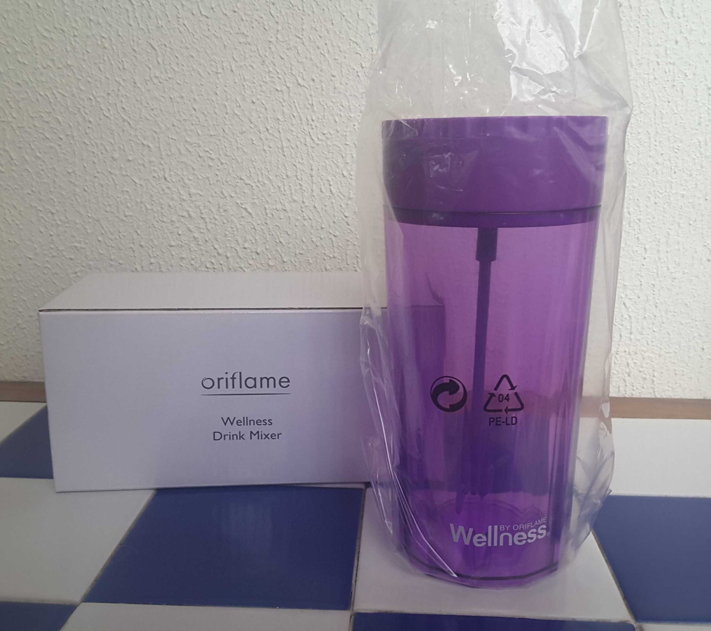 Copo Misturador a Pilhas Wellness Oriflame (NOVO!)