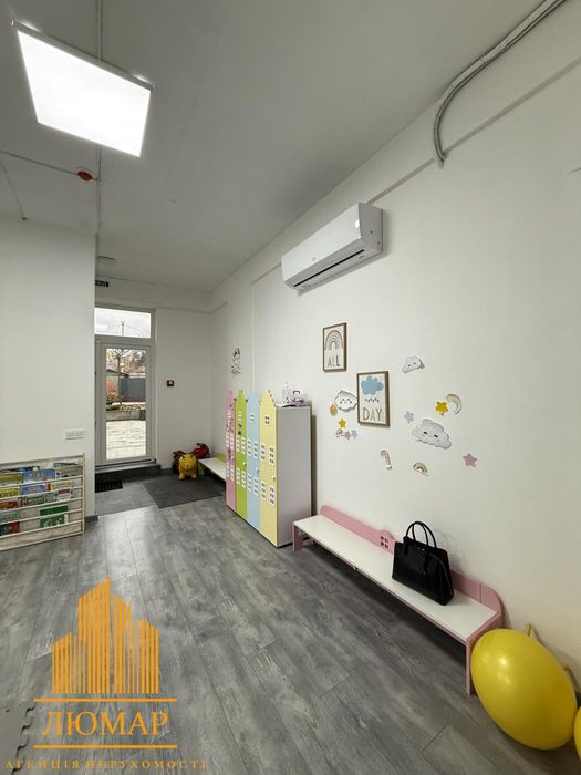 Оренда комерційного приміщення, новобудова, 10 хв до центру.