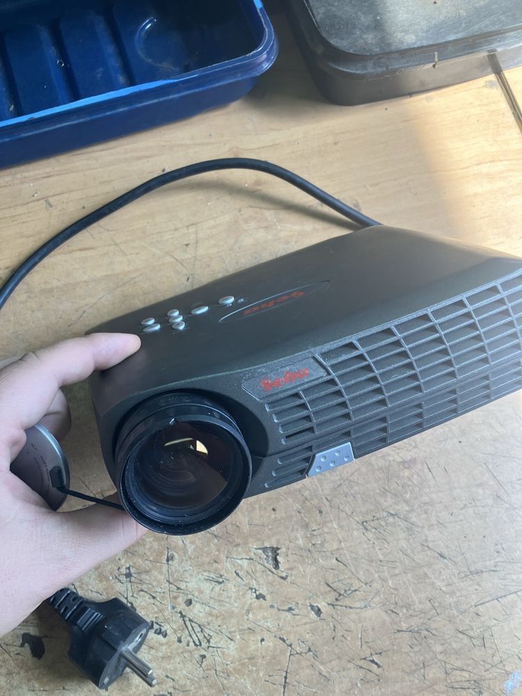 Seha 007plus projektor