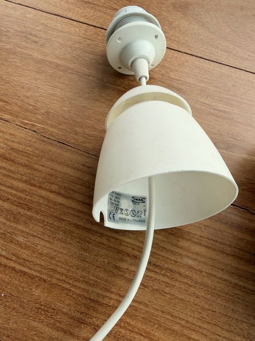 2 suportes candeeiro Ikea