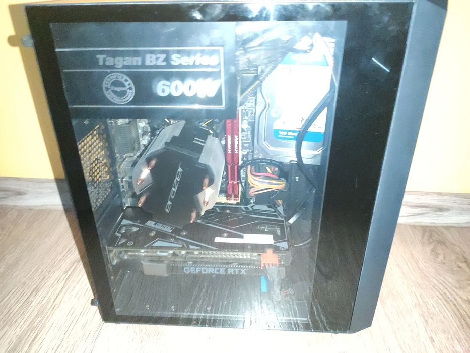Komputer do gier RGB Intel i5 16GB RTX 2060 SSD 512GB