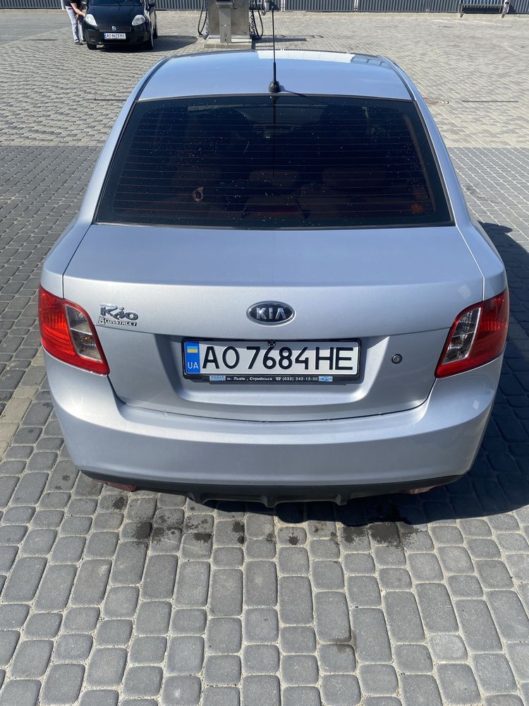 Kia Rio 1.4 бензин автомат